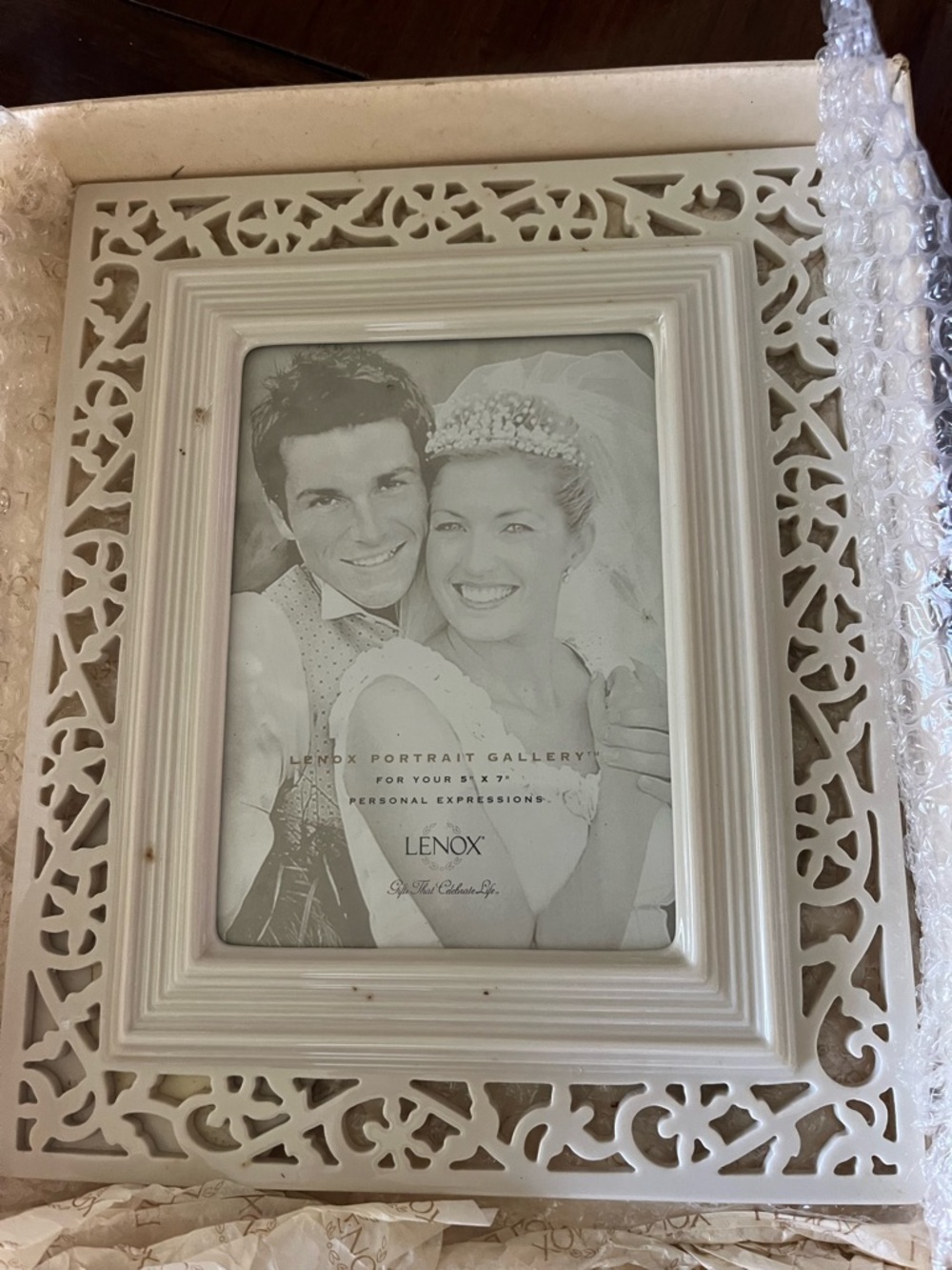 Lenox Cream Filigree Carved Picture Frame